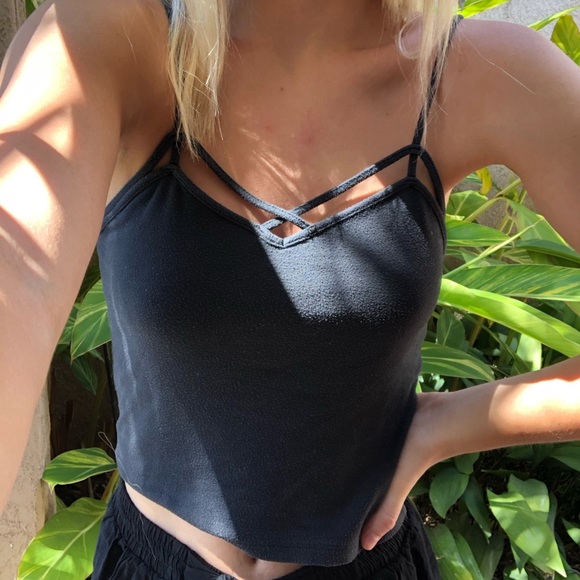 Brandy Melville tank - Picture 1 of 2